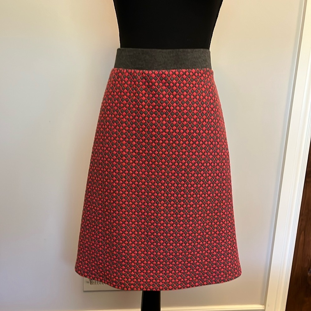 Le Lis Red and Black Textured Midi Skirt